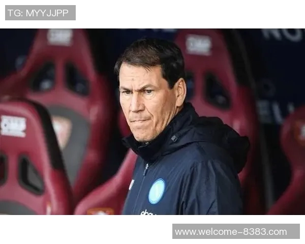 埃斯特旺10岁签约耐克16岁身价破千万成巴甲新星 埃斯特旺10岁签约耐克16岁身价破千万成巴甲新星